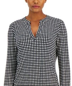 Anne Klein Women's Split-Neck Pearl-Dot Top -CeCe cloth-shop 22250809 fpx
