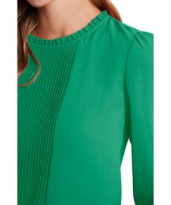 CeCe Smocked Pintuck Top -CeCe cloth-shop 22780303 fpx