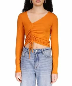 Sanctuary Women's Stunner Asymmetric Ruched Cropped Top